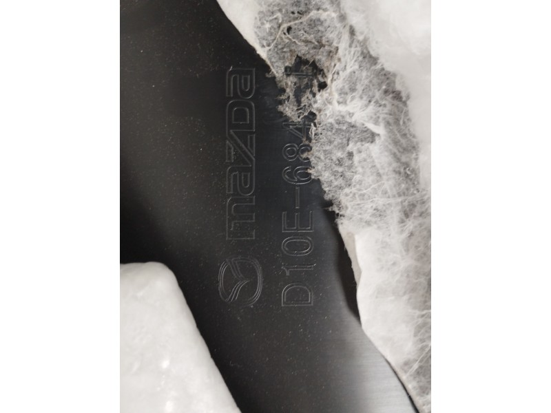 Recambio de guarnecido puerta delantera derecha para mazda cx-3 center-line referencia OEM IAM D10E68520G  