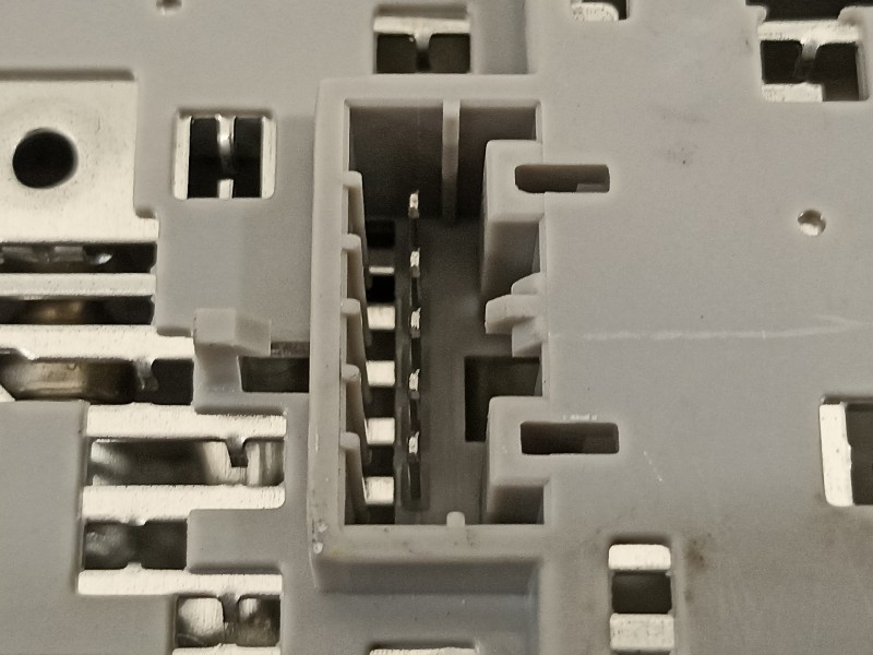 Recambio de luz interior para mazda cx-3 center-line referencia OEM IAM KD4569971  