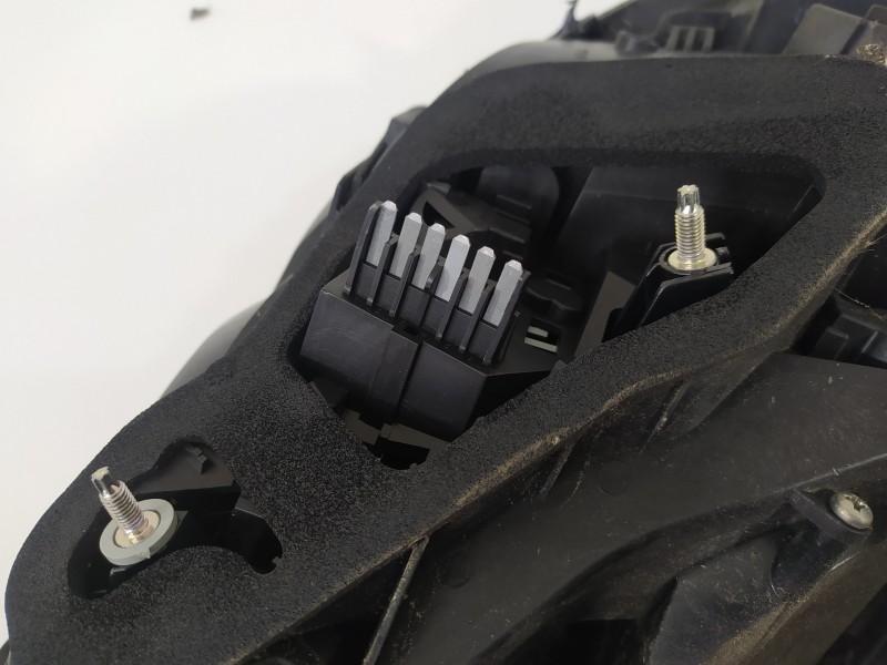 Recambio de piloto trasero derecho para opel astra h ber. cosmo referencia OEM IAM 13222325  