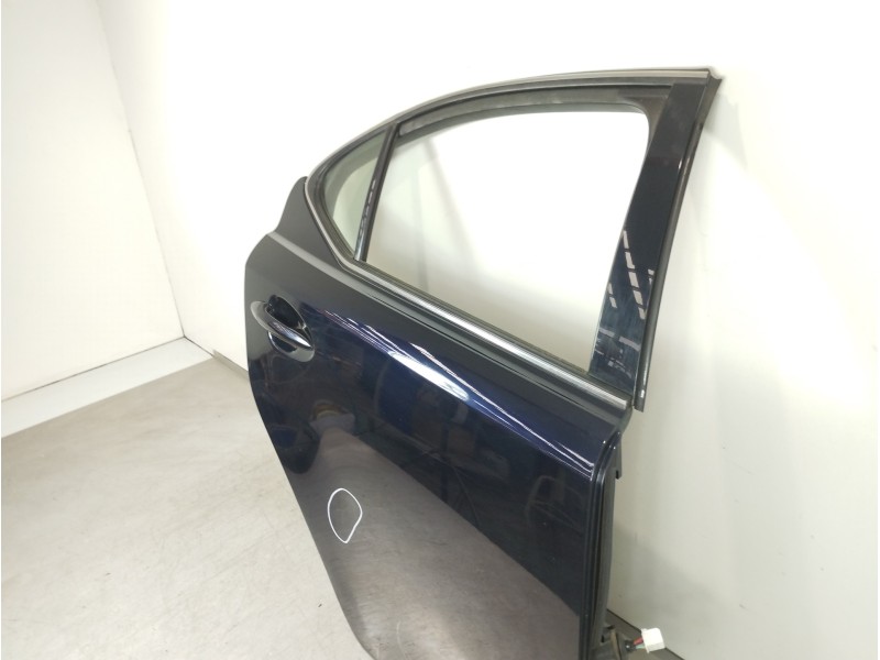 Recambio de puerta trasera derecha para lexus is 220 d (xe2) referencia OEM IAM 6700353041  