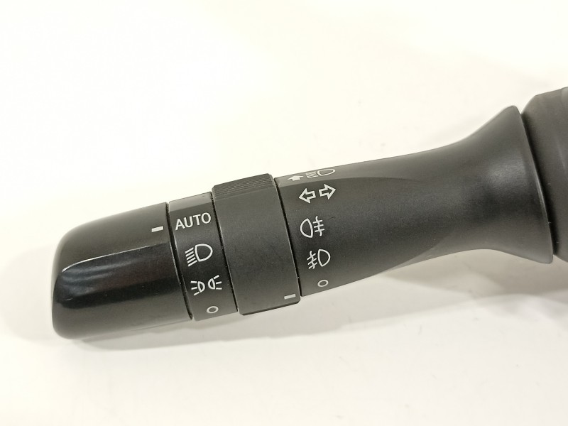 Recambio de mando luces para lexus is 220 d (xe2) referencia OEM IAM 8414042111 42111 