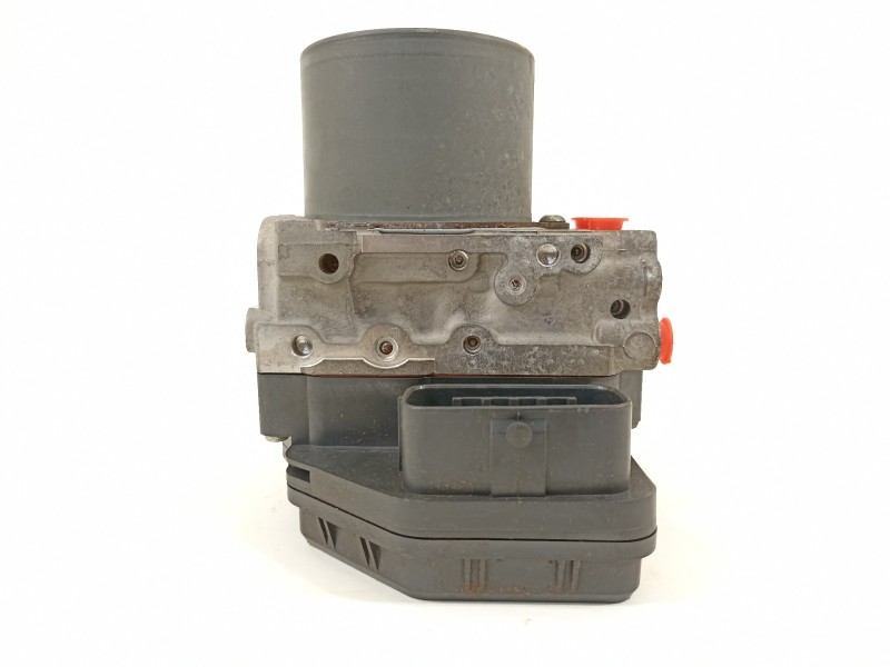 Recambio de abs para lexus is 220 d (xe2) referencia OEM IAM 8954153140 1338004870 