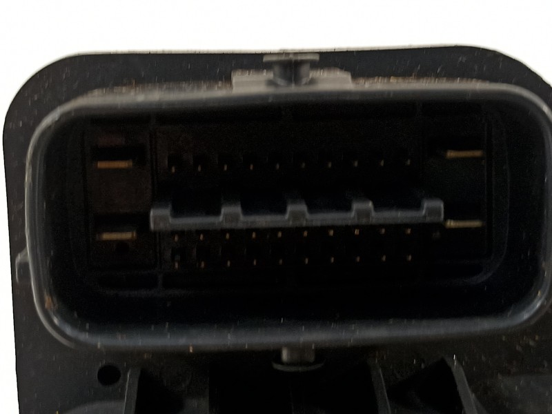 Recambio de abs para lexus is 220 d (xe2) referencia OEM IAM 8954153140 1338004870 