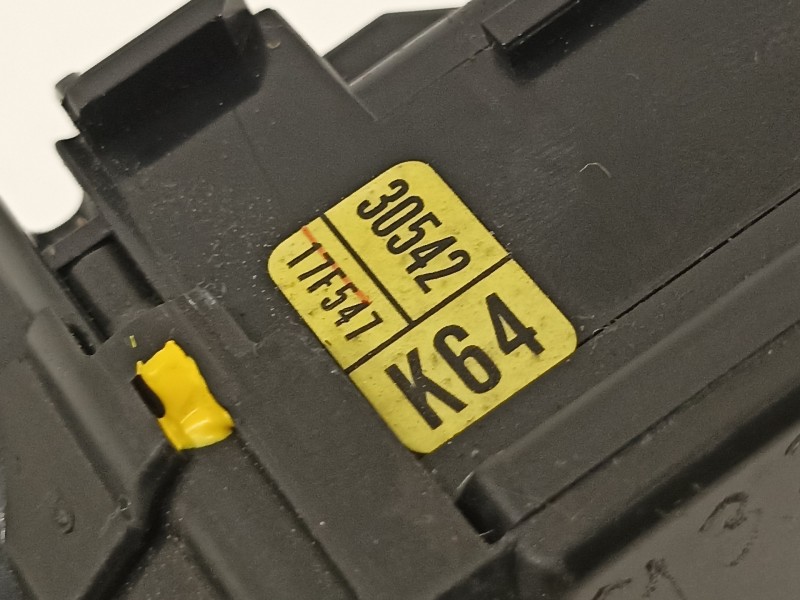 Recambio de mando limpia para lexus is 220 d (xe2) referencia OEM IAM 8465230542 30542 