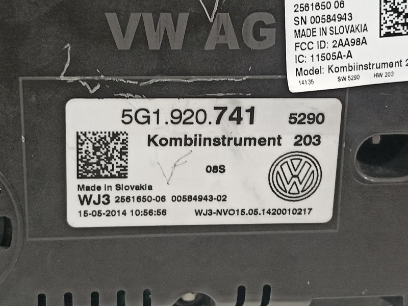 Recambio de cuadro instrumentos para volkswagen golf vii lim. advance bluemotion referencia OEM IAM 5G1920741  