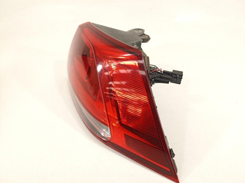 Recambio de piloto trasero derecho para volkswagen golf vii lim. advance bluemotion referencia OEM IAM 5G0945096M  