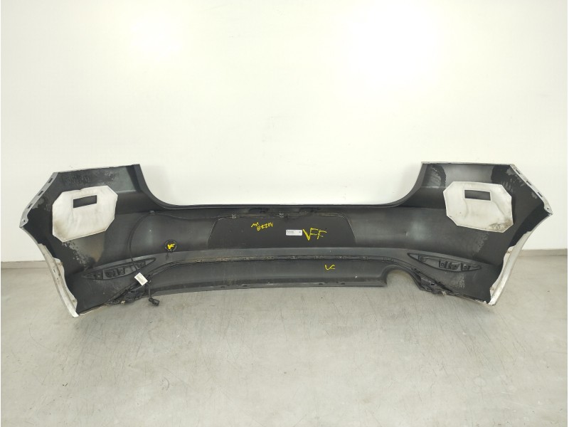 Recambio de paragolpes trasero para volkswagen golf vii lim. advance bluemotion referencia OEM IAM 5G6807421  