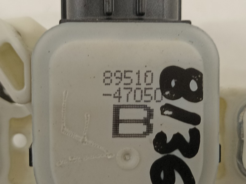 Recambio de sensor para toyota prius zvw40(w)/zvw40l (zvw40) referencia OEM IAM 8951047050  