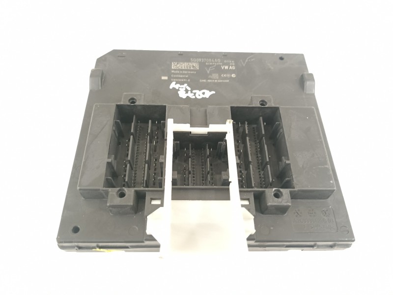 Recambio de modulo electronico para volkswagen golf vii lim. advance bluemotion referencia OEM IAM 5Q0937084AG  