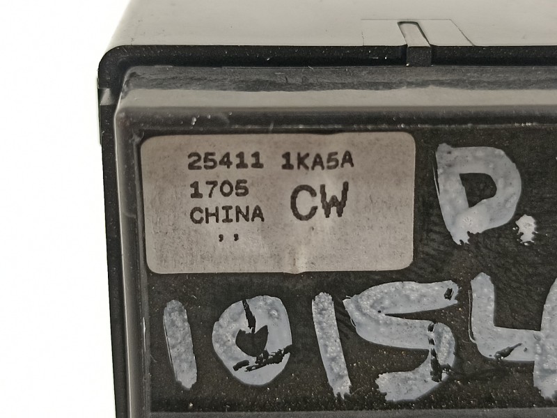 Recambio de mando elevalunas delantero derecho para nissan juke (f15) acenta referencia OEM IAM 254111KA5A  