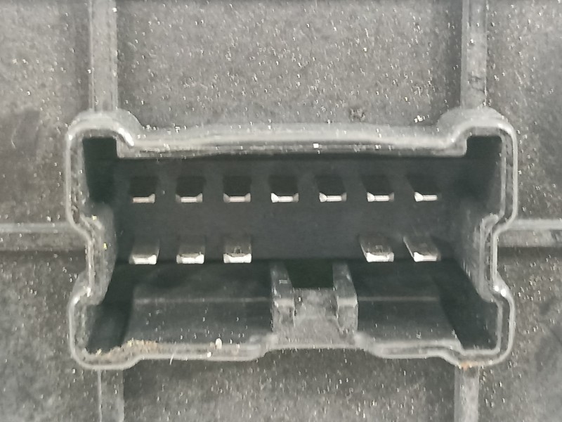 Recambio de mando elevalunas delantero derecho para nissan juke (f15) acenta referencia OEM IAM 254111KA5A  