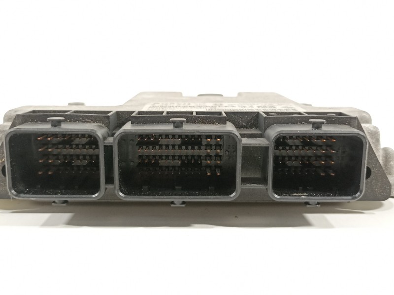 Recambio de centralita motor uce para citroën c4 grand picasso sx referencia OEM IAM 9664617480 0281012980 