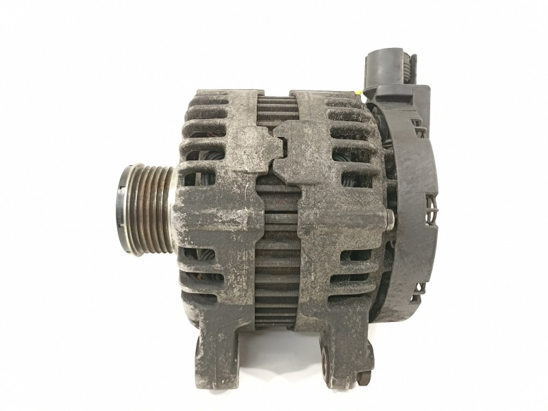 Recambio de alternador para ford mondeo sportbreak (ca2) limited edition referencia OEM IAM 6G9N10300ADB 0121615021 