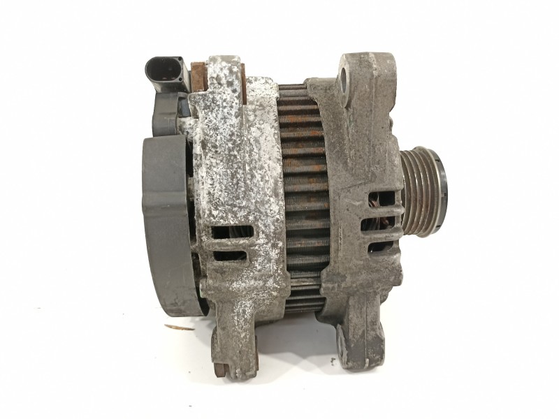 Recambio de alternador para ford mondeo sportbreak (ca2) limited edition referencia OEM IAM 6G9N10300ADB 0121615021 