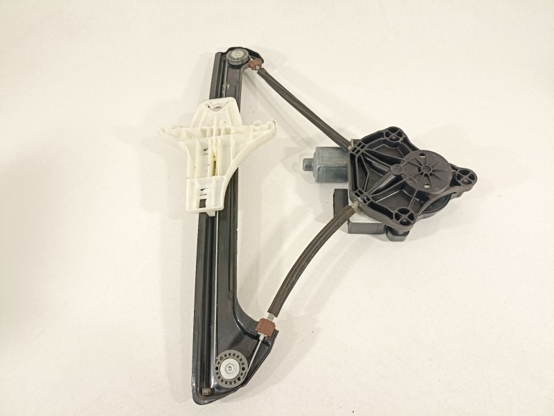 Recambio de elevalunas trasero derecho para volkswagen golf vii lim. advance bluemotion referencia OEM IAM 5G4839462C 5Q0959812A