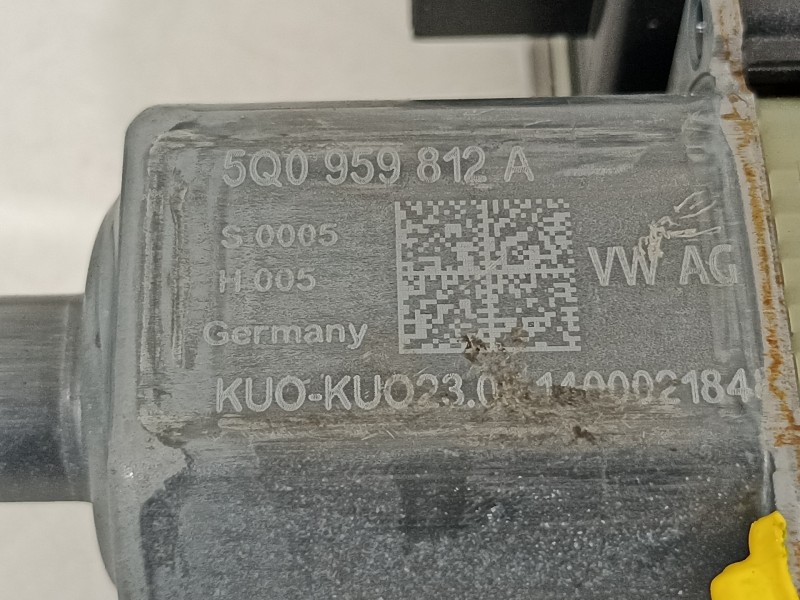 Recambio de elevalunas trasero derecho para volkswagen golf vii lim. advance bluemotion referencia OEM IAM 5G4839462C 5Q0959812A
