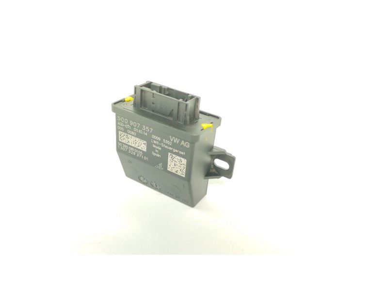 Recambio de modulo electronico para audi a3 sportback (8va) ambiente referencia OEM IAM 5Q0907357 130732937101 