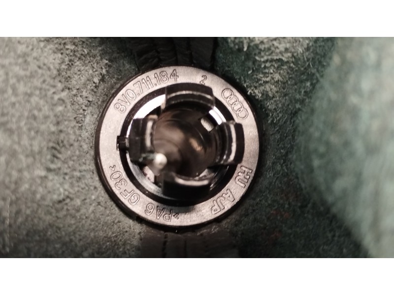 Recambio de pomo palanca cambio para audi a3 sportback (8va) ambiente referencia OEM IAM   