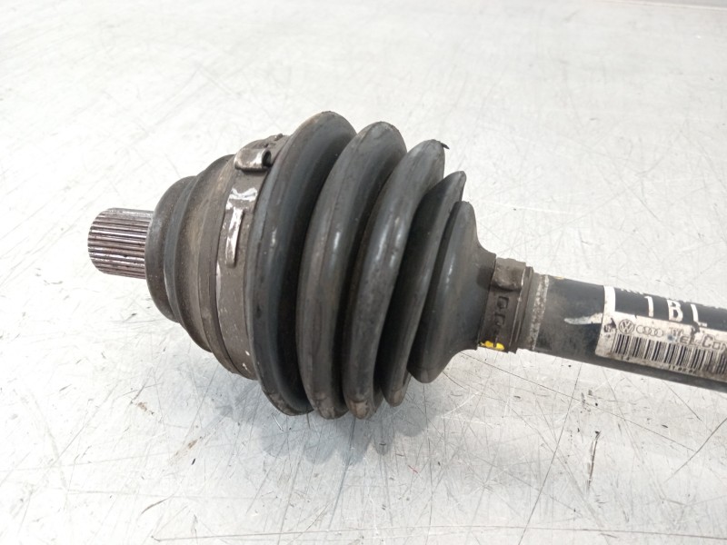 Recambio de transmision delantera izquierda para volkswagen jetta (1k2) advance referencia OEM IAM 1K0407271BL  