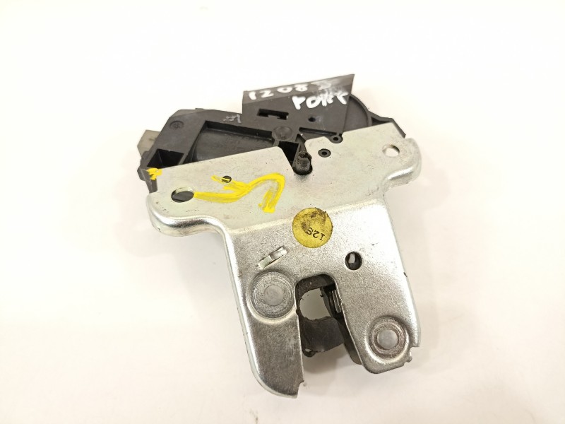 Recambio de cerradura maletero / porton para volkswagen jetta (1k2) advance referencia OEM IAM 4F5827505  