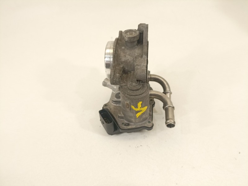 Recambio de caja mariposa para volkswagen golf vii lim. advance bluemotion referencia OEM IAM 04L128063P  