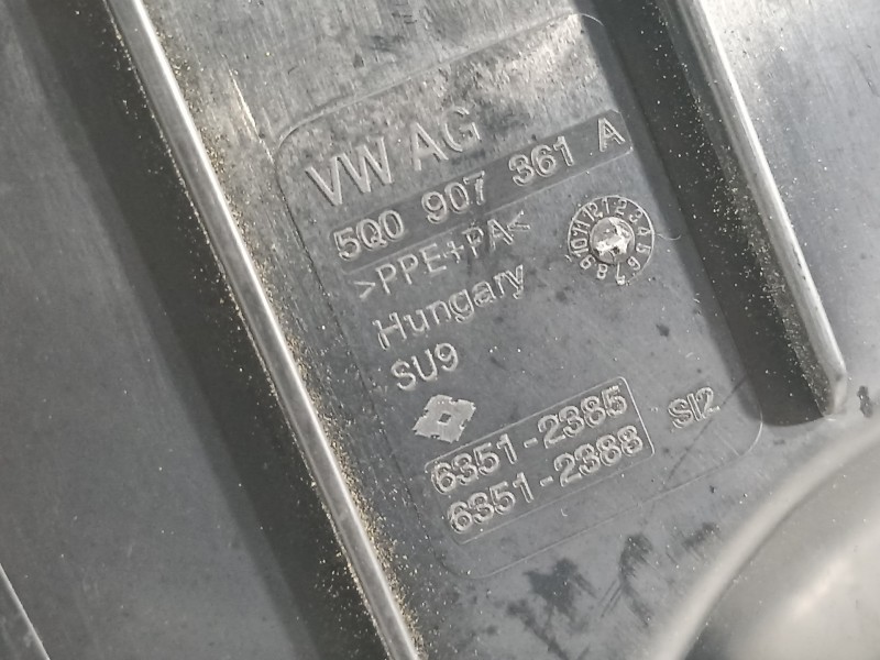 Recambio de caja reles / fusibles para volkswagen golf vii lim. advance bluemotion referencia OEM IAM 5Q0937125A  