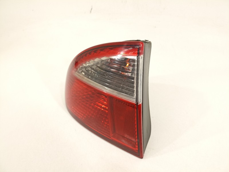 Recambio de piloto trasero izquierdo para seat leon (1m1) signo referencia OEM IAM   