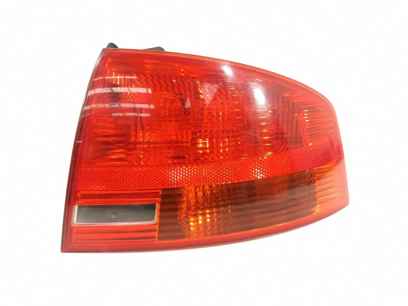 Recambio de piloto trasero derecho para audi a4 berlina (8e) 2.0 tdi 16v (103kw) referencia OEM IAM 8E945096  