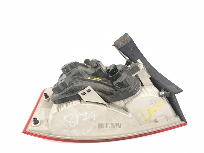 Recambio de piloto trasero derecho para audi a4 berlina (8e) 2.0 tdi 16v (103kw) referencia OEM IAM 8E945096  