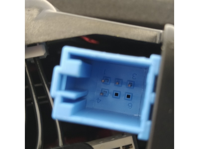 Recambio de piloto trasero izquierdo para audi a3 sportback (8y) gy referencia OEM IAM 8Y0945307  