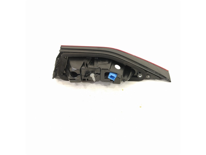 Recambio de piloto trasero izquierdo para audi a3 sportback (8y) gy referencia OEM IAM 8Y0945307  