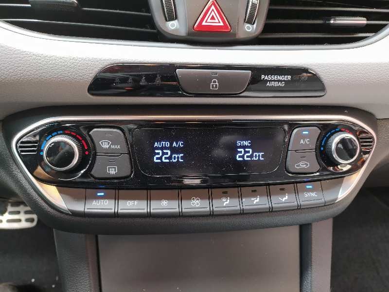 Recambio de mando climatizador para hyundai i30 (pd) 1.6 crdi cat referencia OEM IAM 97250G4350  