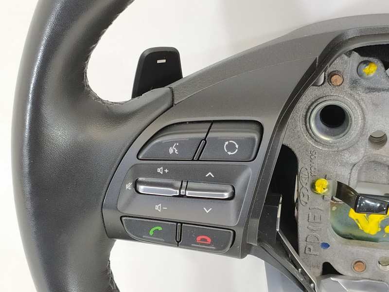 Recambio de volante para hyundai i30 (pd) 1.6 crdi cat referencia OEM IAM 96720G4140 030517A00010 