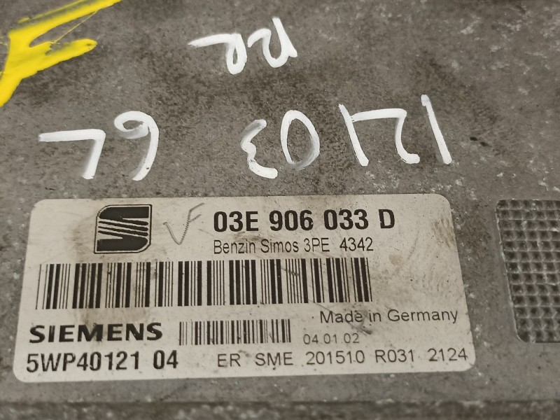 Recambio de centralita motor uce para seat ibiza (6l1) cool referencia OEM IAM 03E906033D  