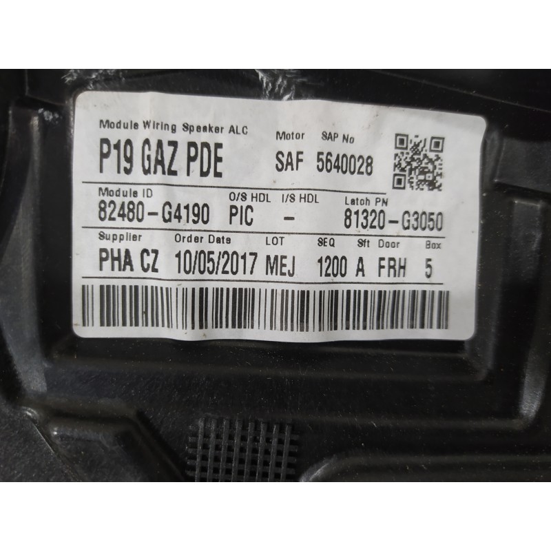Recambio de elevalunas delantero derecho para hyundai i30 (pd) 1.6 crdi cat referencia OEM IAM 82480G4190 81320G3050 82460G4010