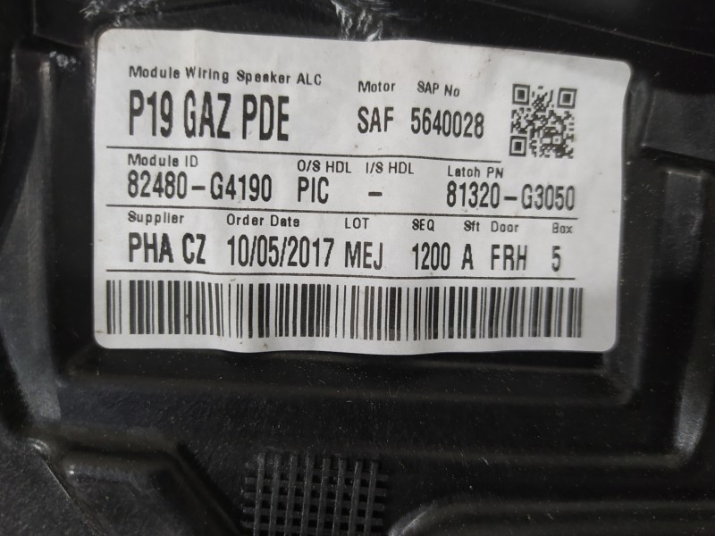 Recambio de elevalunas delantero derecho para hyundai i30 (pd) 1.6 crdi cat referencia OEM IAM 82480G4190 81320G3050 82460G4010