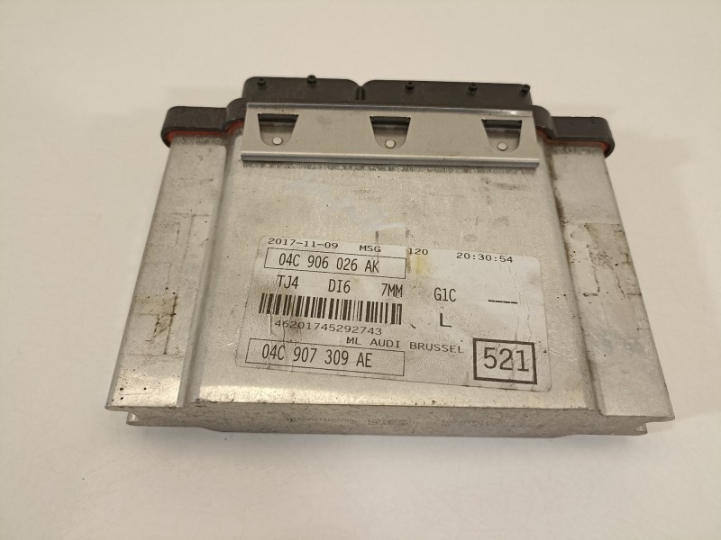 Recambio de centralita motor uce para audi a1 (8xk) attraction referencia OEM IAM 04C907309AE 0261S10530 