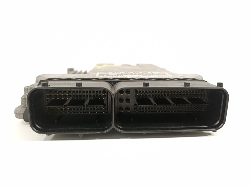 Recambio de centralita motor uce para seat leon sc (5f5) style referencia OEM IAM 04L907309D 0281018498 