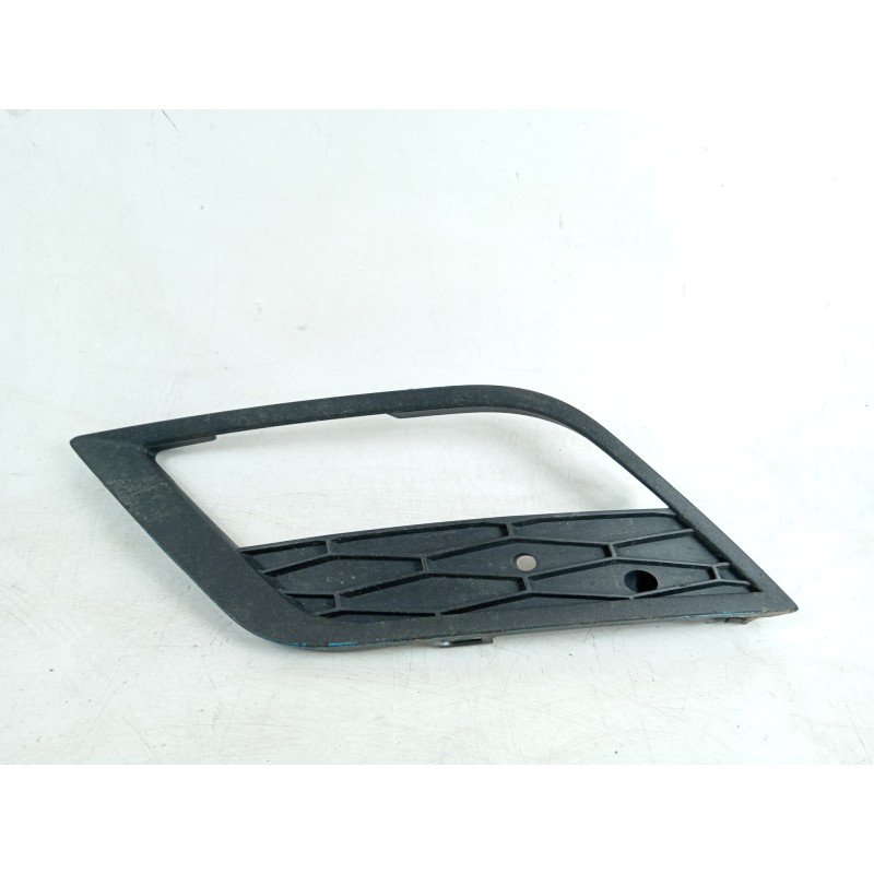 Recambio de rejilla paragolpes izquierda para seat leon sc (5f5) style referencia OEM IAM 5F0853666A  