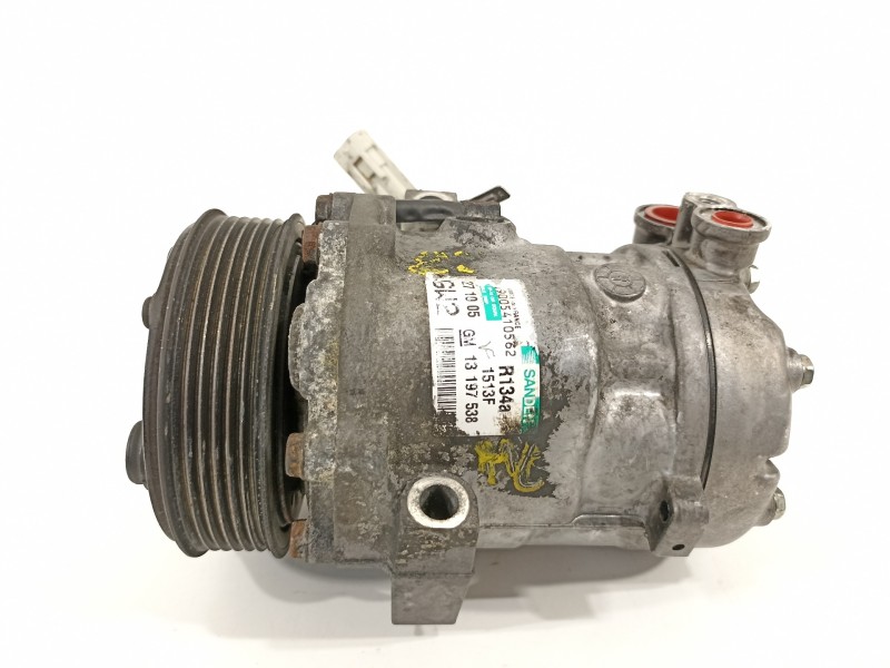 Recambio de compresor aire acondicionado para opel meriva cosmo referencia OEM IAM 13197538  