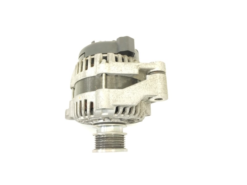 Recambio de alternador para opel insignia berlina edition referencia OEM IAM 13502583  