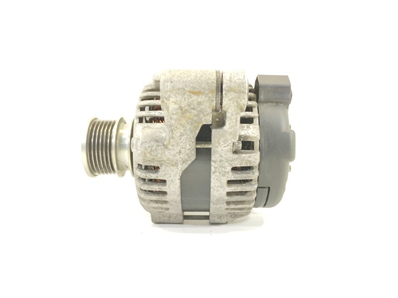 Recambio de alternador para opel insignia berlina edition referencia OEM IAM 13502583  
