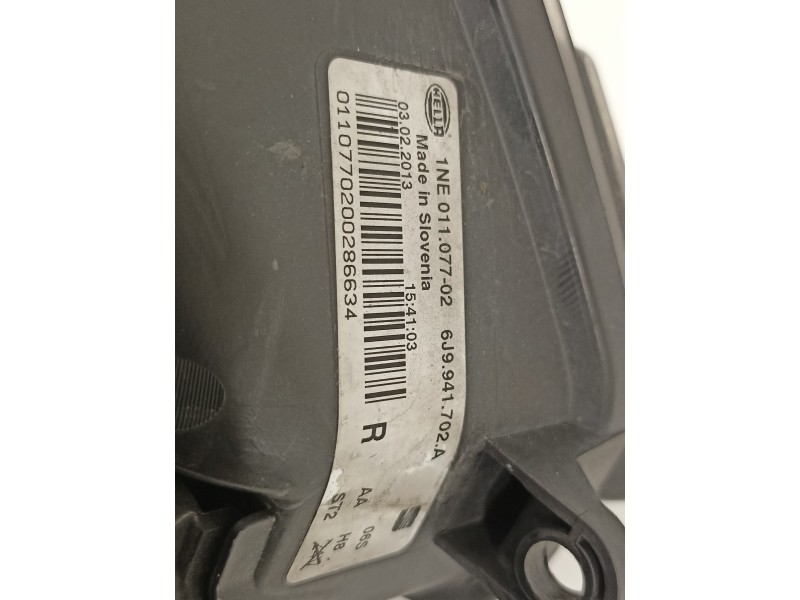 Recambio de faro antiniebla derecho para seat leon sc (5f5) style referencia OEM IAM 6J9941702A  