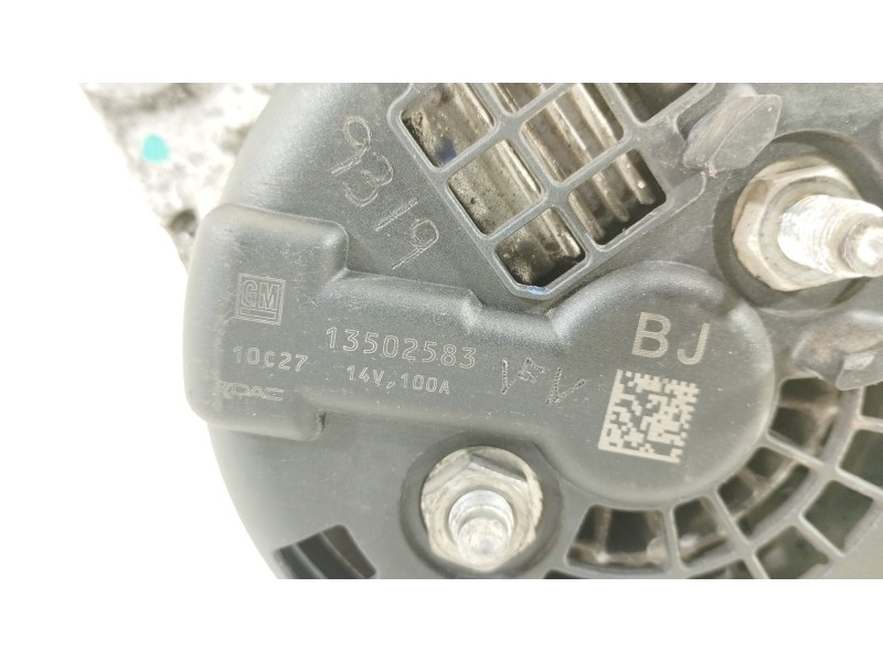 Recambio de alternador para opel insignia berlina edition referencia OEM IAM 13502583  