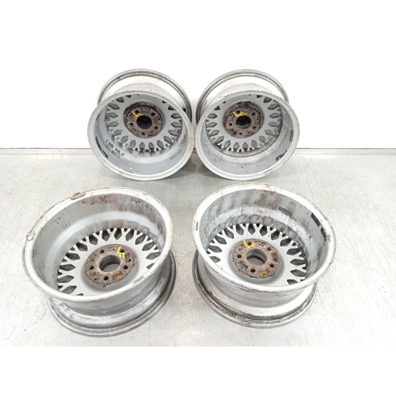 Recambio de juego de llantas para mercedes-benz vaneo (w414) furgoneta compacta cdi (414.700) referencia OEM IAM KBA40912  