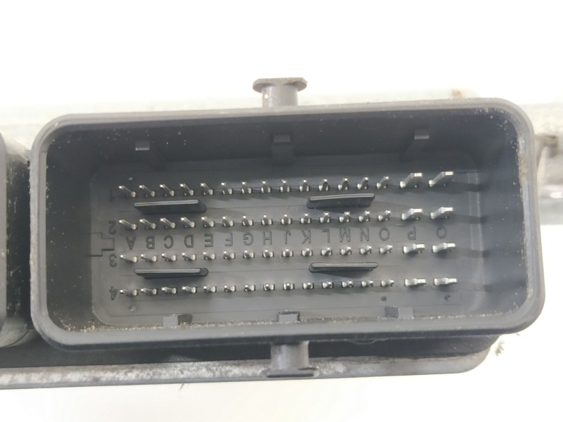 Recambio de centralita motor uce para renault scenic iii expression referencia OEM IAM 237106691R  
