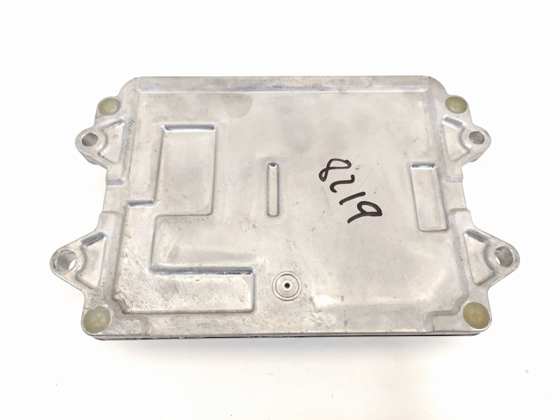 Recambio de centralita motor uce para mazda 2 lim. () black tech edition referencia OEM IAM P55K18881 E6T67876HZC P5CL188K2F