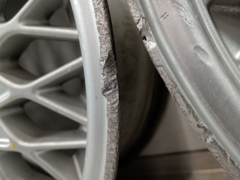 Recambio de juego de llantas para mercedes-benz vaneo (w414) furgoneta compacta cdi (414.700) referencia OEM IAM KBA40912  