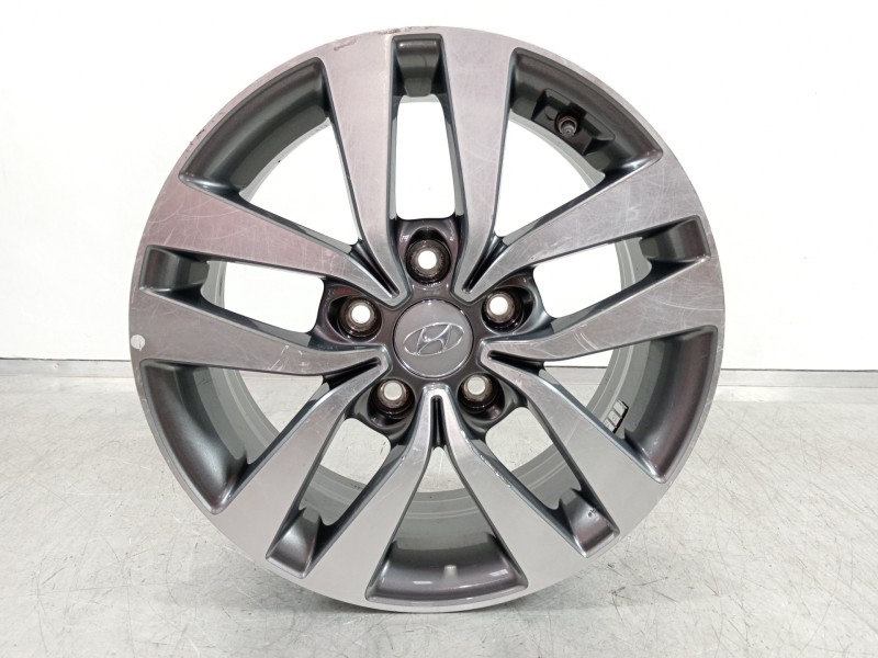 Recambio de llanta para hyundai i30 (pd) essence referencia OEM IAM 52910-G4200  
