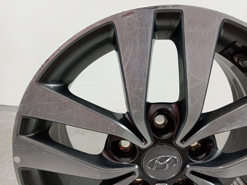 Recambio de llanta para hyundai i30 (pd) essence referencia OEM IAM 52910-G4200  